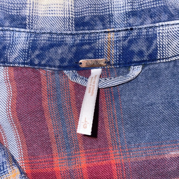 Free People Plaid Flannel Distressed/Deconstructed Stud Jacket/Shacket Size L - Picture 6 of 14